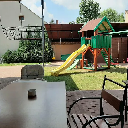 Gyulai Mesehaz Gyula